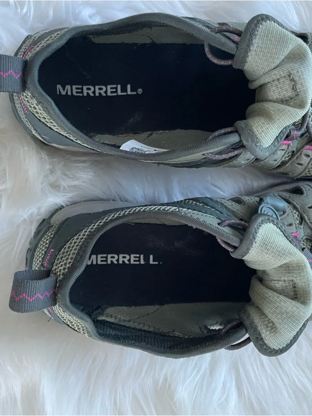Merrell Women’s 9.5 Shoes - Picture 8 of 9